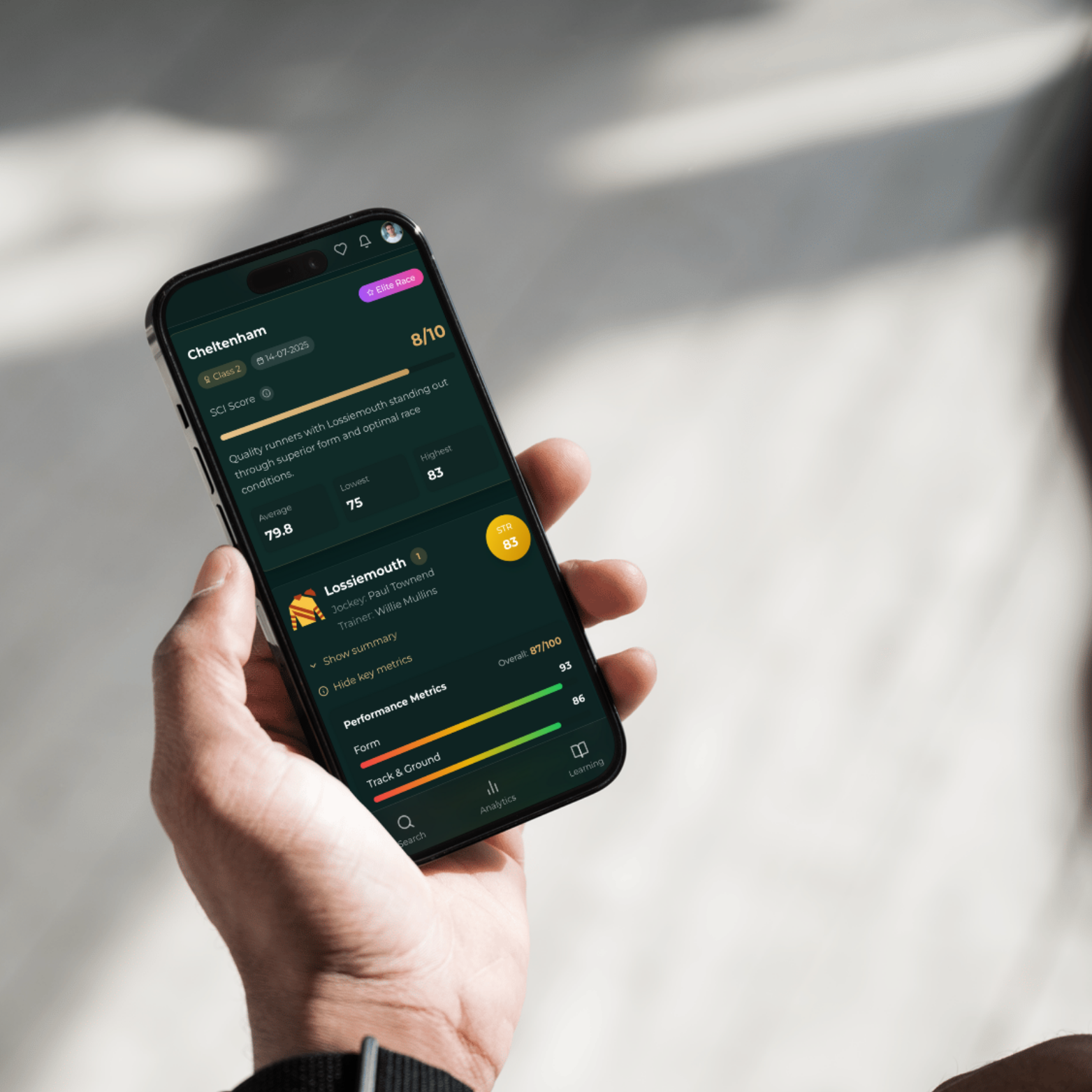 SaddlePro® Mobile App Interface showing Cheltenham race analysis with SCI® scores and performance metrics
